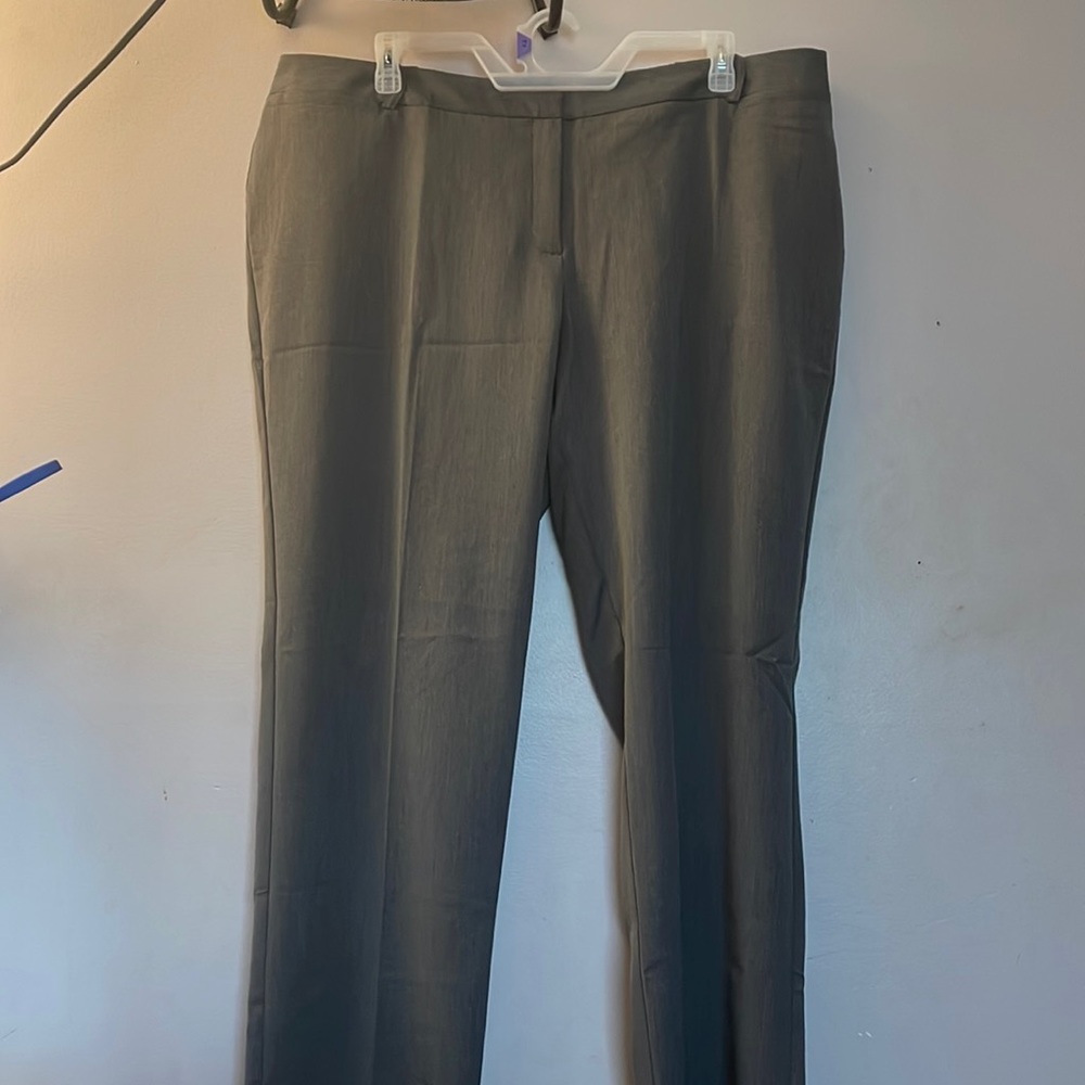 Worthington dress pants 22W new with tags curvy fit wide leg